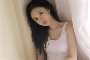 上海新茶工作室微信：But they have mastered a large amount of knowledge about foot anatomy, meridianology, and massage techniques